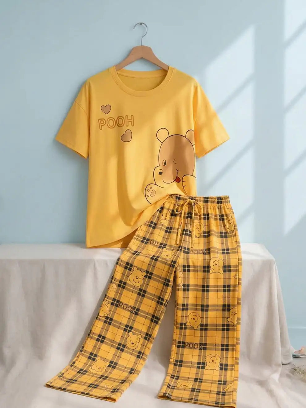 - Pooh Printed Pajama Set