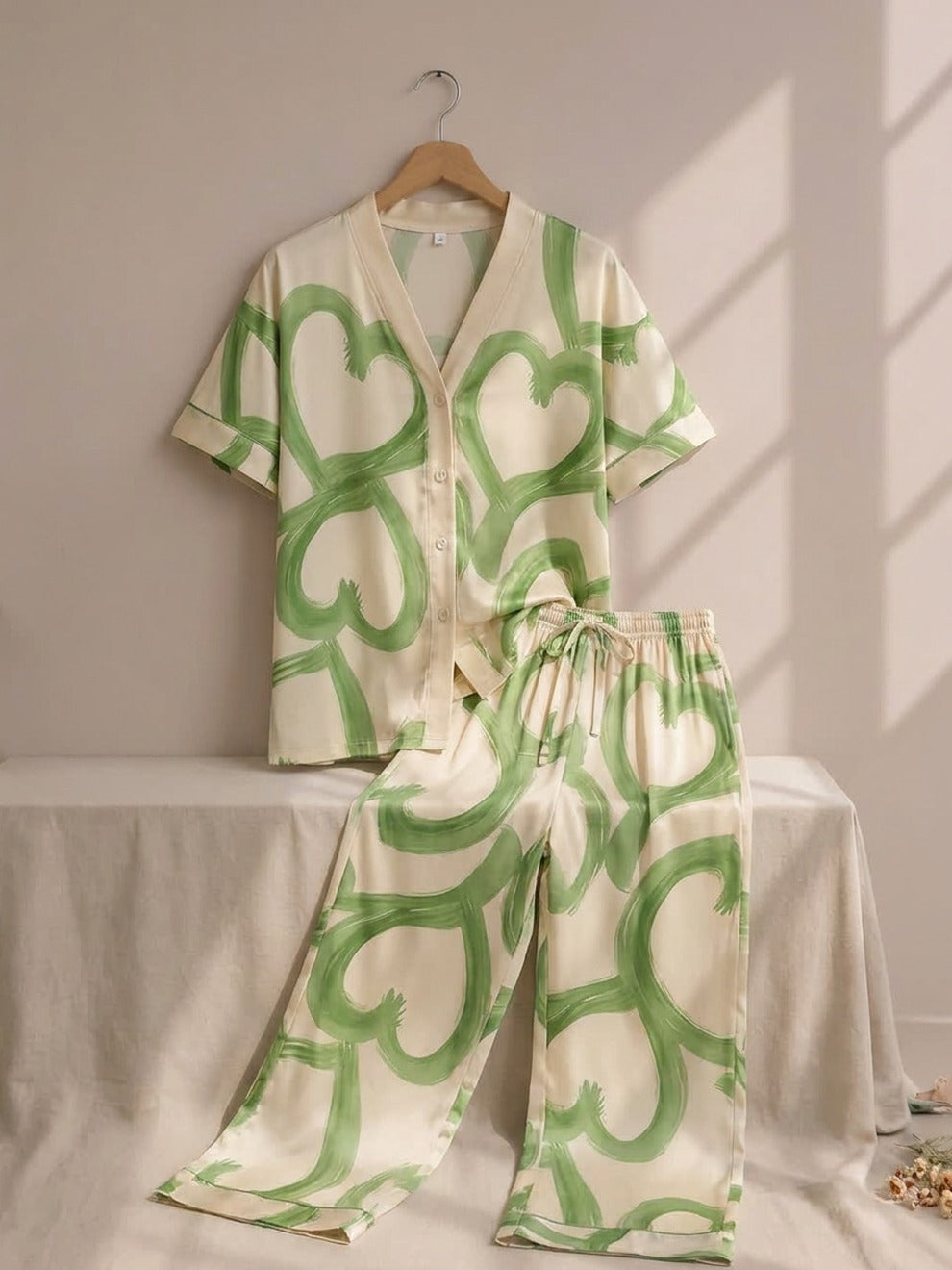 Green Heart Print 2 Piece Pajama Set for Women