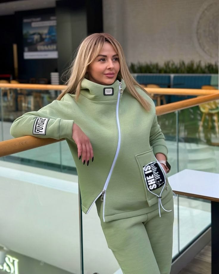 Women’s Casual Two Piece Tracksuit Set green