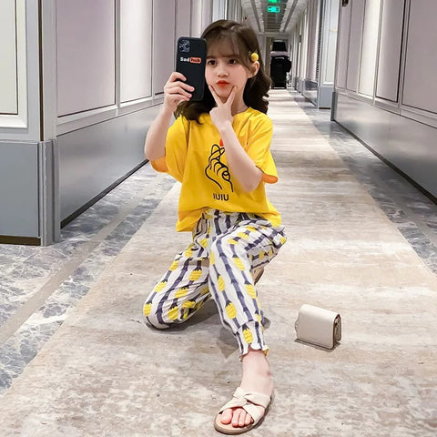 SUNNY CHIC FINGER
